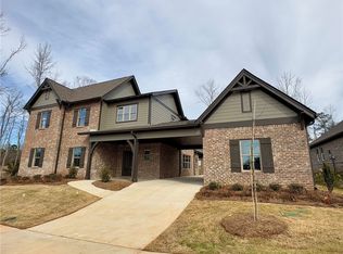 1650 James Burt Pkwy, Auburn, AL 36830