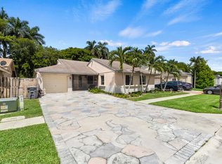 21665 Sutters Ln, Boca Raton, FL 33428