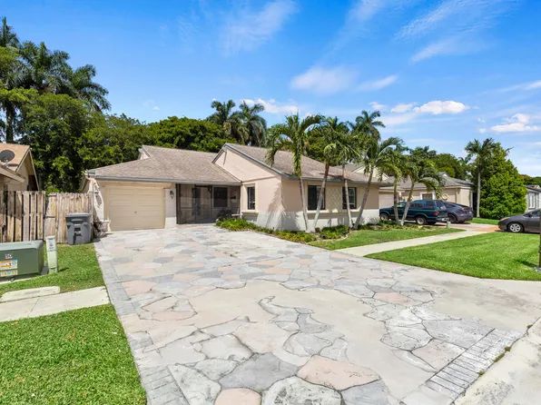 21665 Sutters Lane, Boca Raton, FL 33428