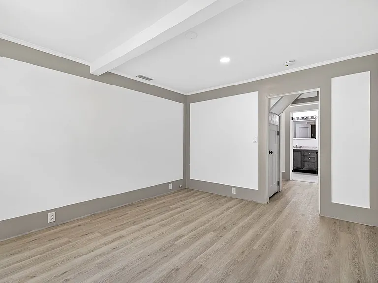 1330 Cherry St NE — Photo 31