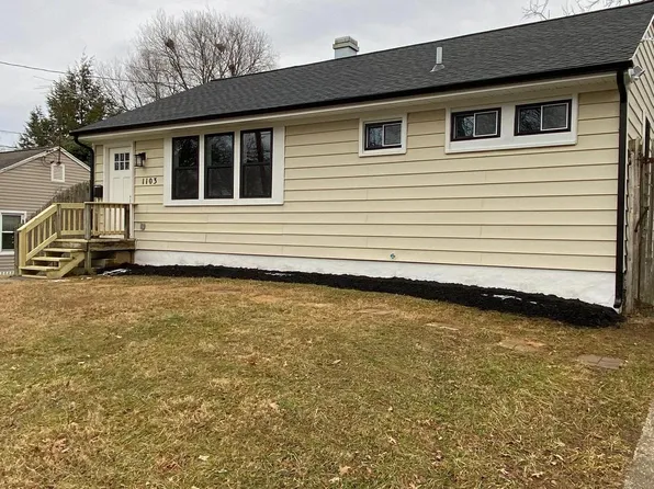 1103 Highwood Rd, Rockville, MD 20851