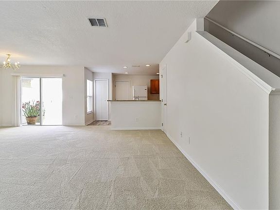 3rd image of 13831 Phoenix Dr
