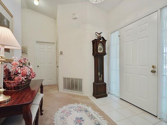 3rd image of 4507 Lake Ashley Dr