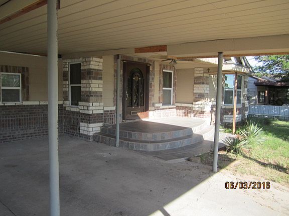 3rd image of 201 S Avenue D