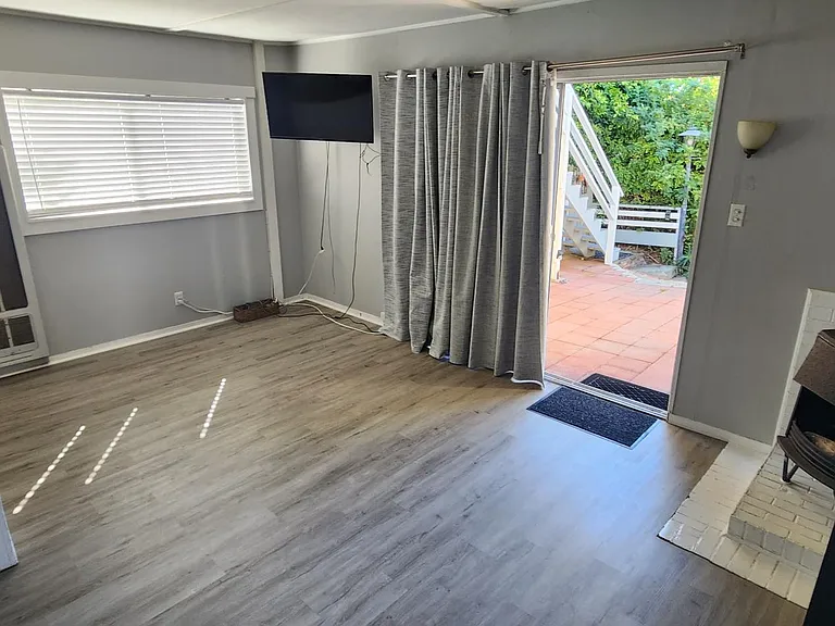 1726 Ocean Way #4 — Photo 9