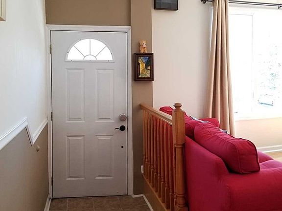 2nd image of 141A Washington Ave #141A