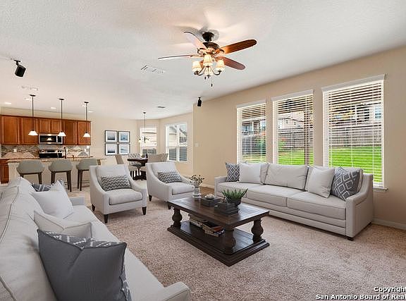 2nd image of 2923 Nicholas Cove