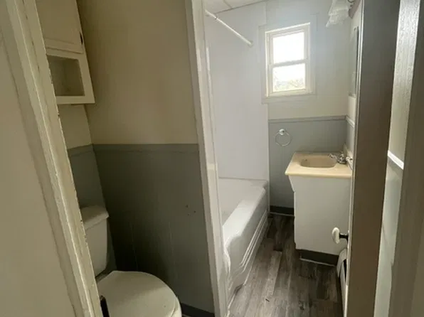722 Old Berwick Rd, Bloomsburg, PA 17815