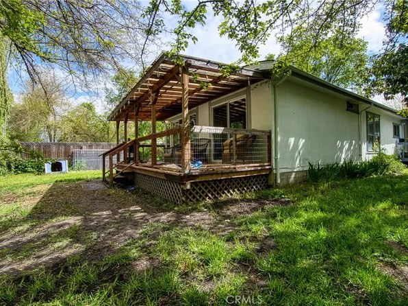 2867 Meadow Dr, Lakeport, CA 95453