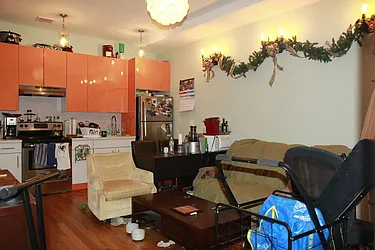 Rented by Rennit Inc.