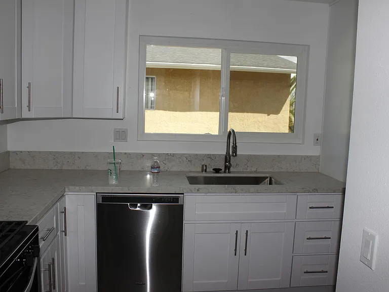 4265 Mesa Vista Way #2 — Photo 4