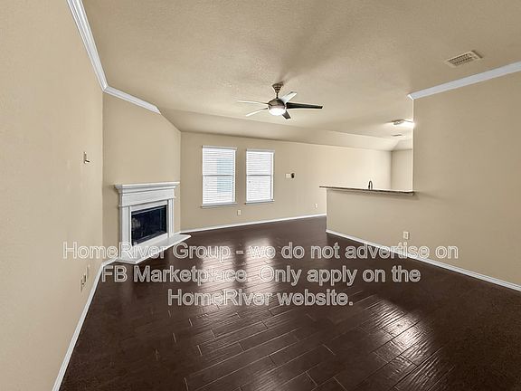 3rd image of 11805 Summer Springs Dr