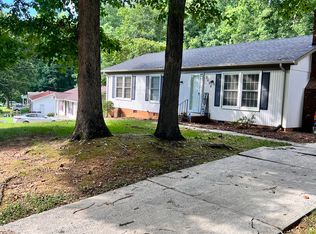 5699 Chancellorsville Dr, Winston Salem, NC 27106