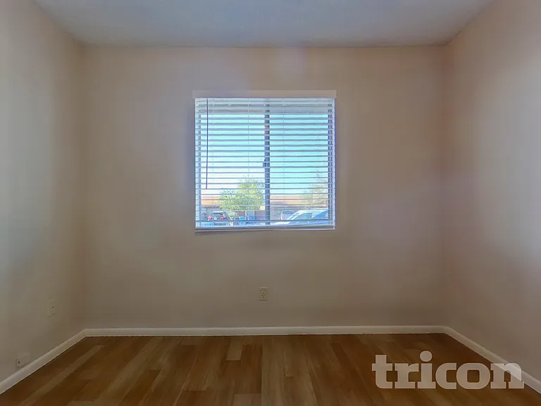 7044 W Taylor St — Photo 14
