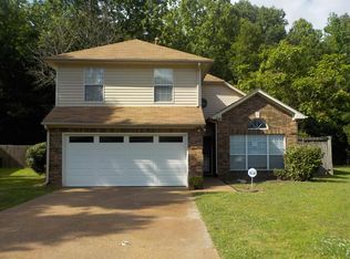 5526 Pine Oak Ln, Memphis, TN 38135