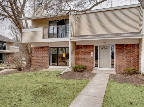 5502 Century Ave APT 1, Middleton, WI 53562