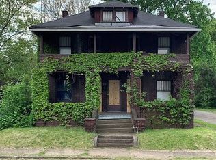 1930 7th St NE, Canton, OH 44704