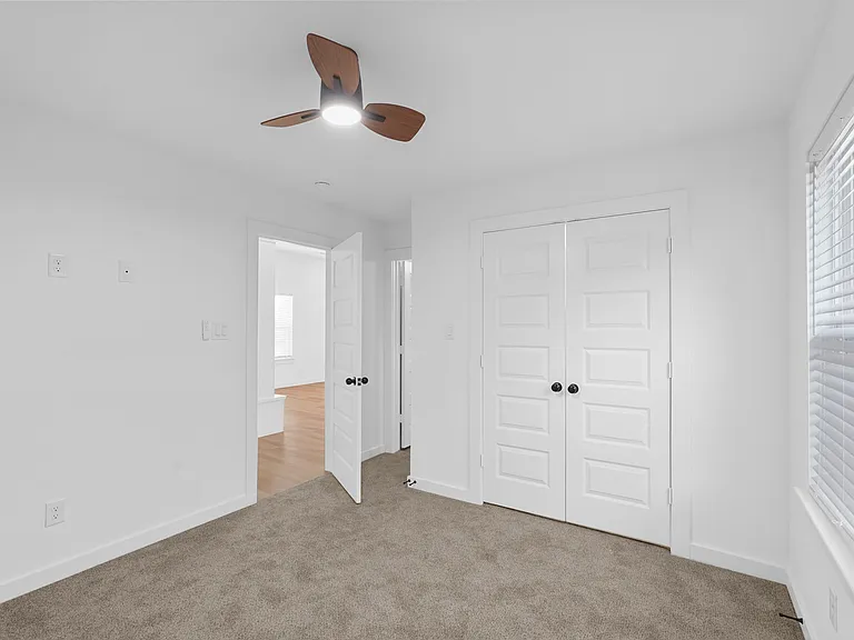 2217 Sayle St #B — Photo 14