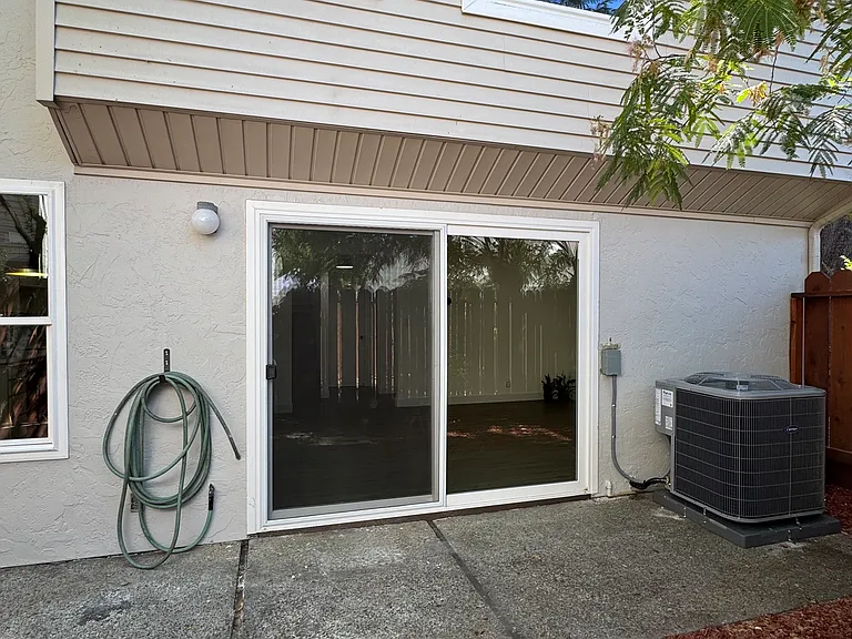 1409 Bel Air Dr #A — Photo 42