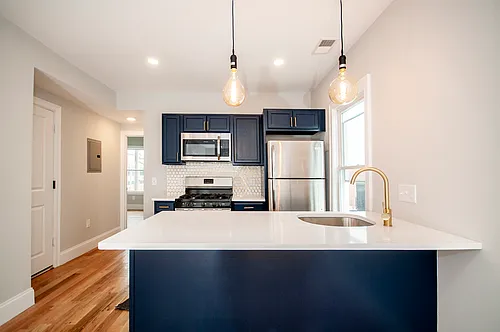 137 Paris St #2 Photo 1