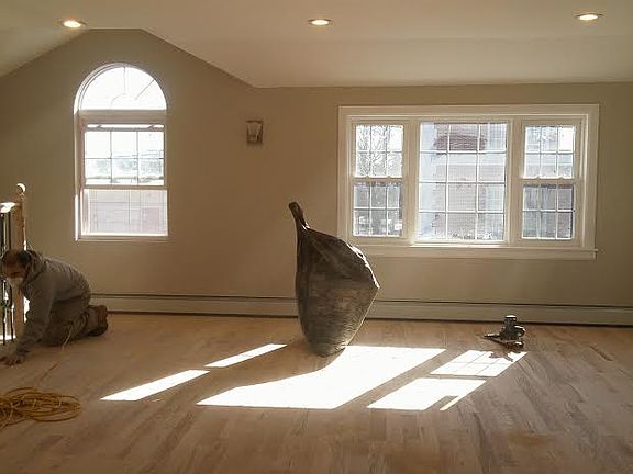 3rd image of 13420 221st St
