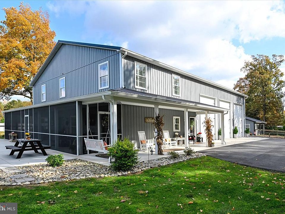 1st image of 27020 Farm View Ln