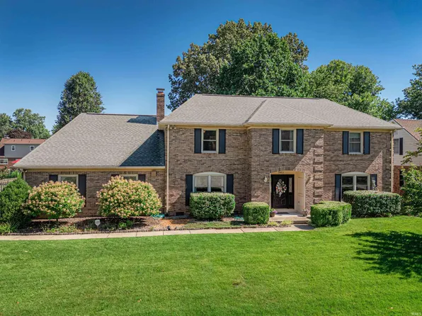 7932 Briarwood Dr, Evansville, IN 47715