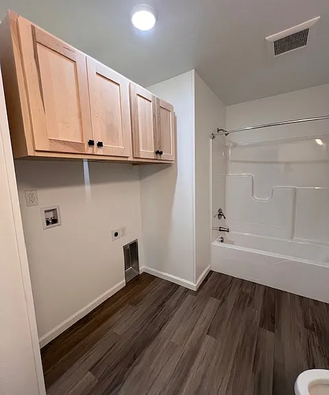 220 S Taylor St — Photo 27