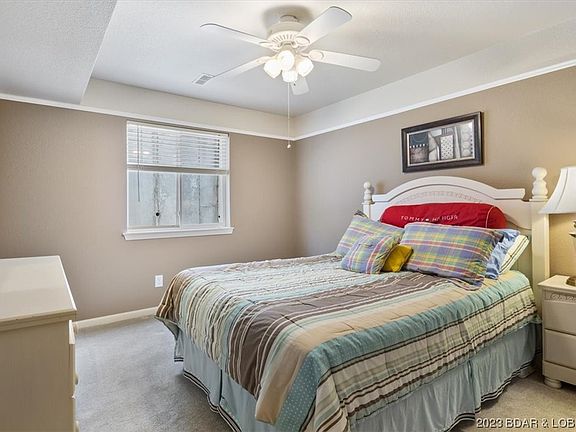 5th image of 54 Park Pool Dr #1A