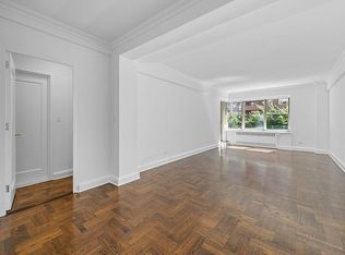 40 Park Ave #3B, New York, NY 10016