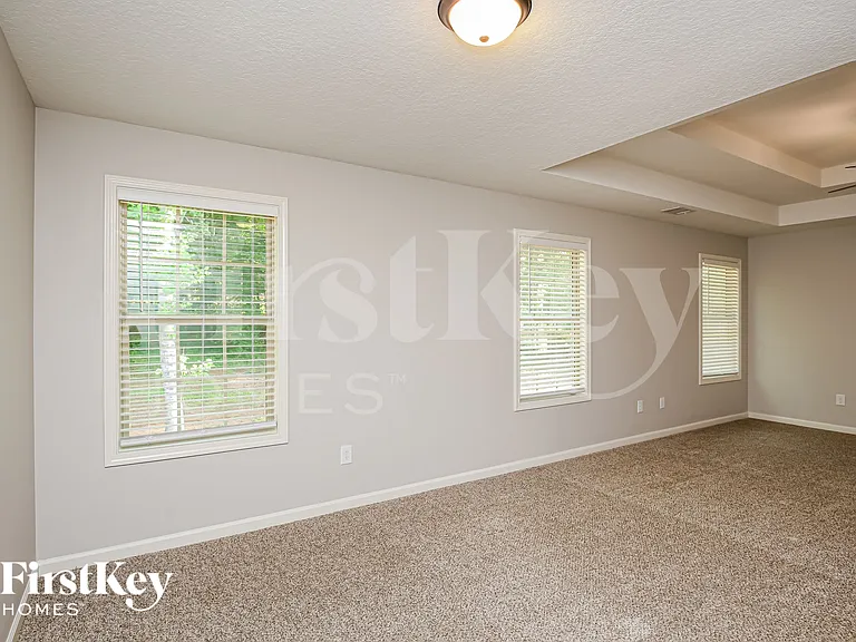 611 Peachtree Rd — Photo 11