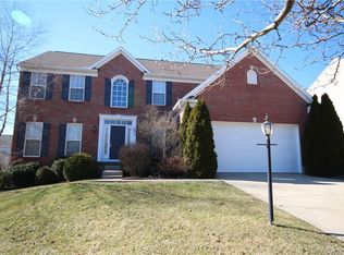 81 Stanton Dr, Springboro, OH 45066