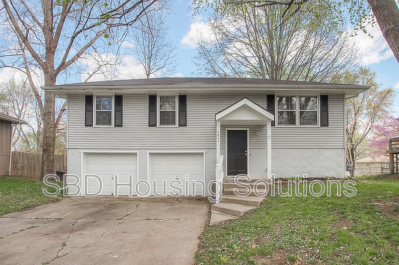 1st image of 1611 SE High Dr