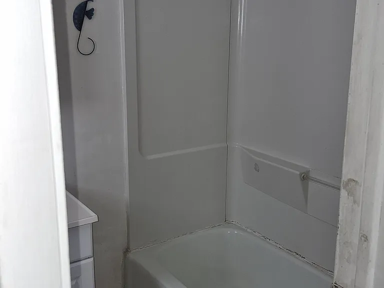 200 Avenue C #2 — Photo 9