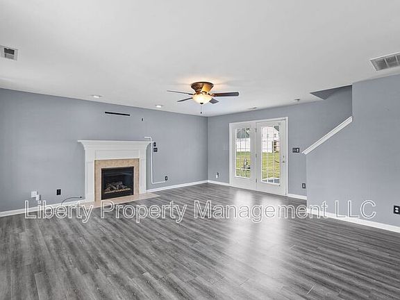 4th image of 130 Breezewood Dr