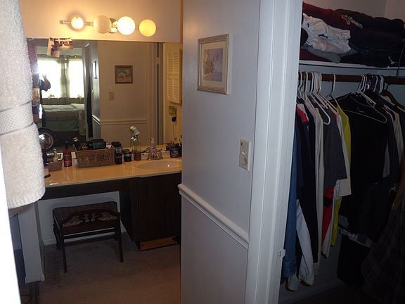 Bedroom Closet