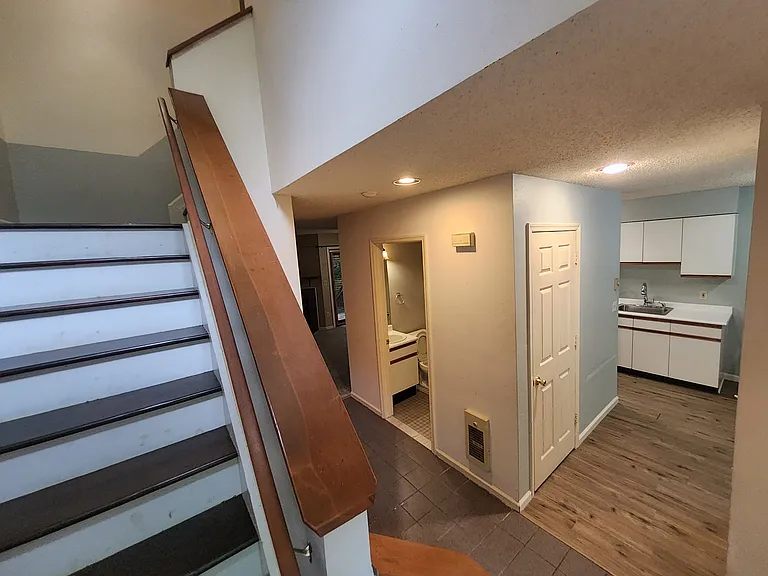 58 Meadowlark Ln — Photo 12