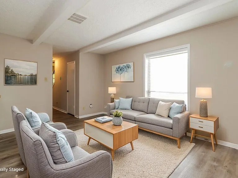 13483 Castilian Dr #1 — Photo 6