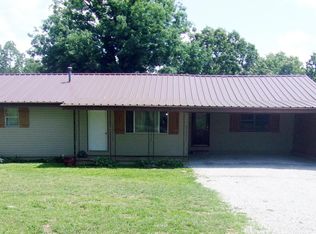 252 Horseshoe Dr, Galena, MO 65656