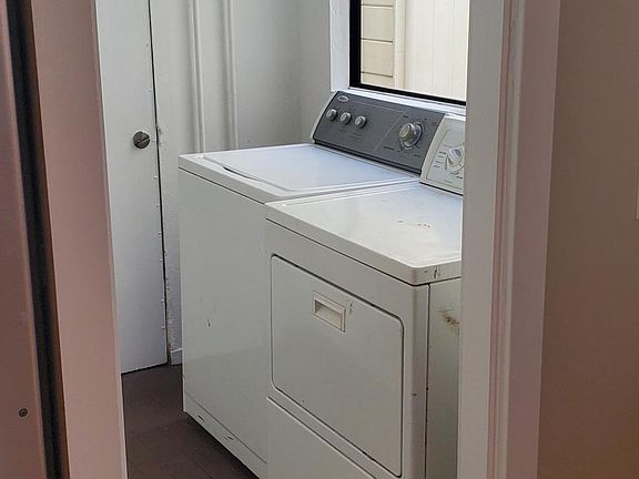 5th image of 1560 Waller St