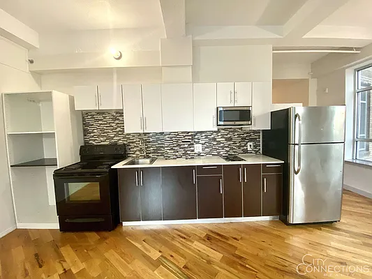 Rented by City Connections Realty | media 12