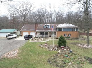 3096 Wayland Rd, Diamond, OH 44412