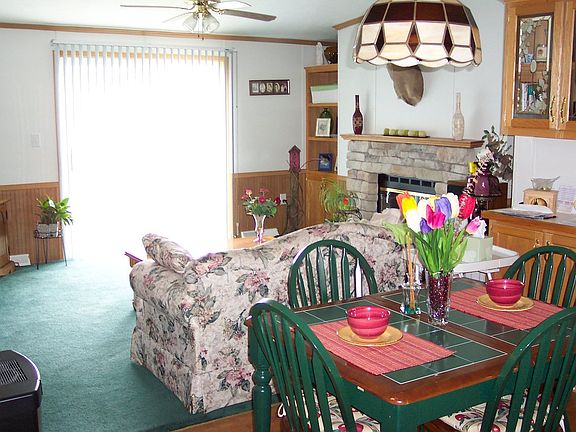 Dining/Family area