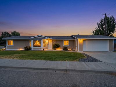 8606 W Yellowstone Ave, Kennewick, WA, 99336