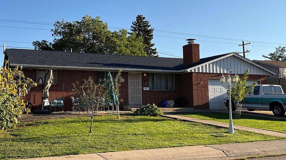 2nd image of 30 S 17th Avenue Dr