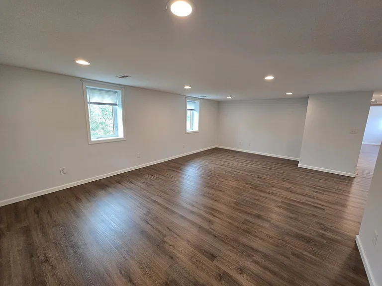 904 W Welsh St #B — Photo 12