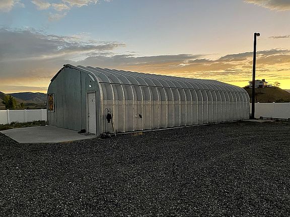 Quonset Hut