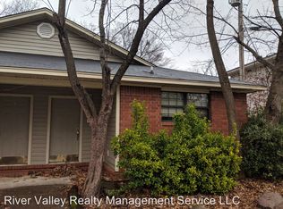 1010 1014 N Denver Avenue 1010 N Denver, Russellville, AR 72801