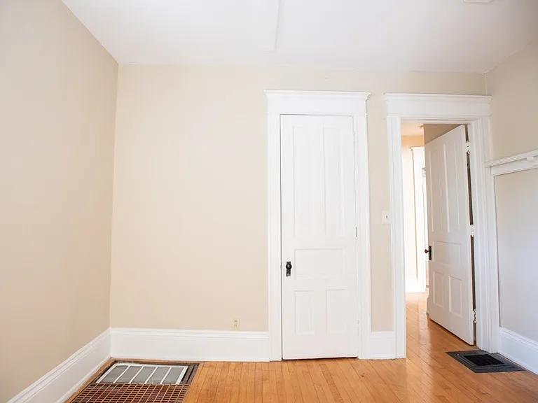 2728 N Murray Ave — Photo 12