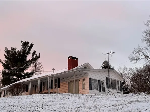 34467 State Route 800, New Matamoras, OH 45767